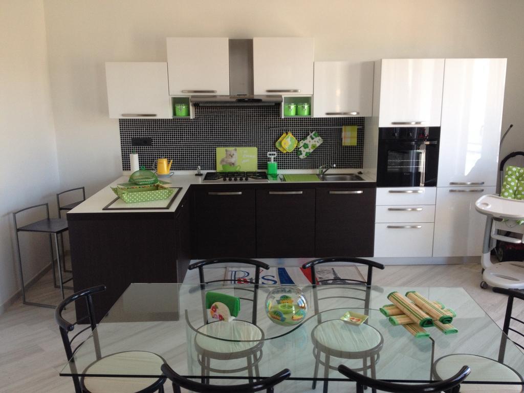 Best Lavagna Apartment Szoba fotó
